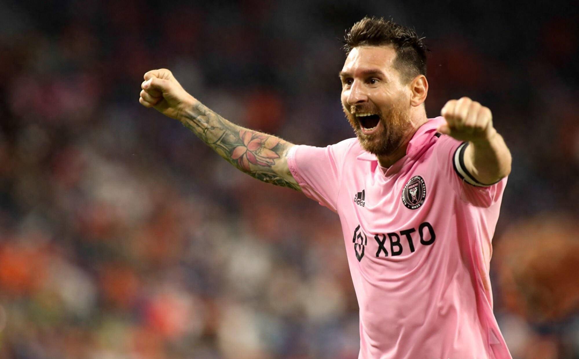 爱游戏体育app下载-表现优异首场状态出色，G2观众沸腾！，梅西重返赛场气势如虹延续-爱游戏体育app下载